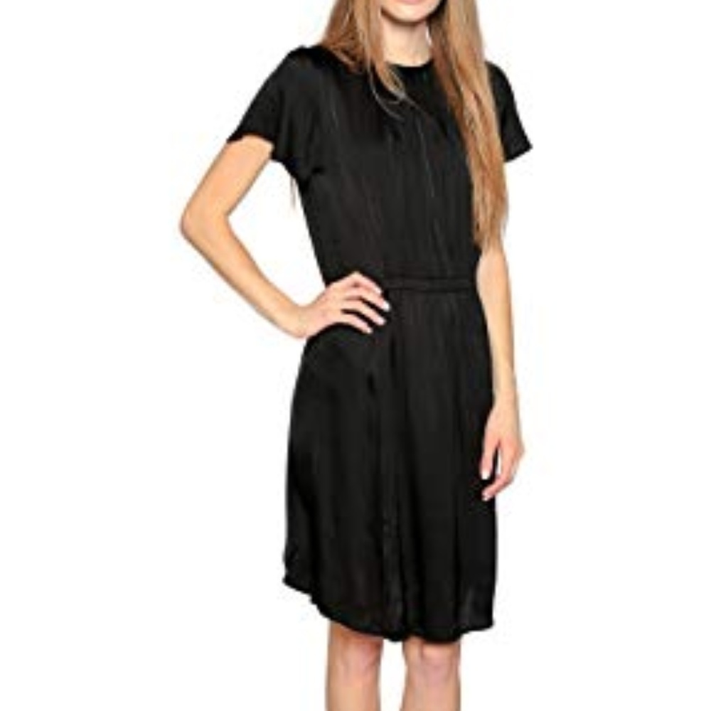 NWT Velvet by Graham & Spencer Black Lara Dress
